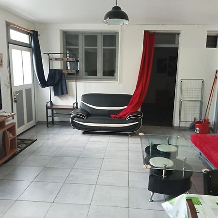 Апартаменти Eco Domaine 12Hectares Meuble Pour 6 Personnes Plouray Екстер'єр фото